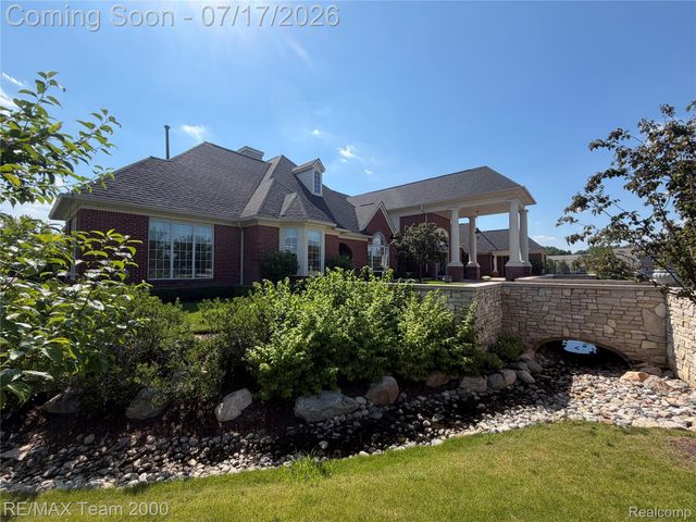 45702 Aragon Lane, Canton Charter Township, MI 48187