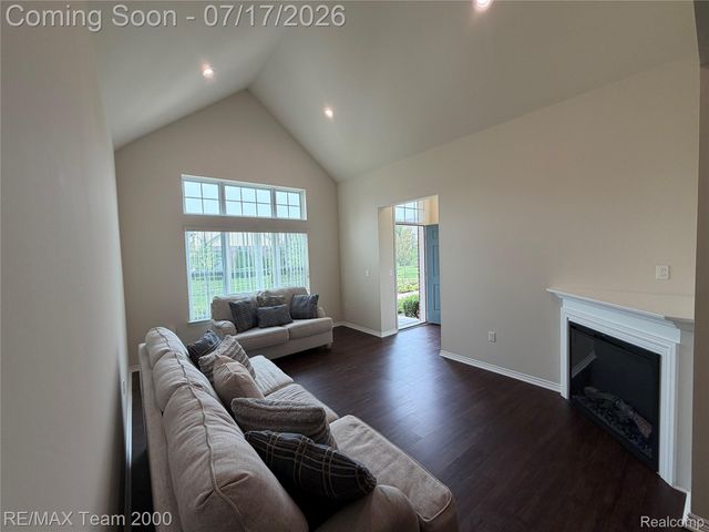 45702 Aragon Lane, Canton Charter Township, MI 48187