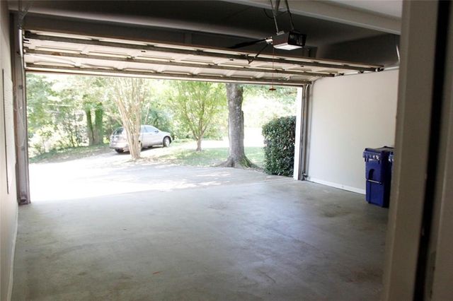 1245 Mclendon Drive, Decatur, GA 30033