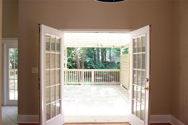 1245 Mclendon Drive, Decatur, GA 30033