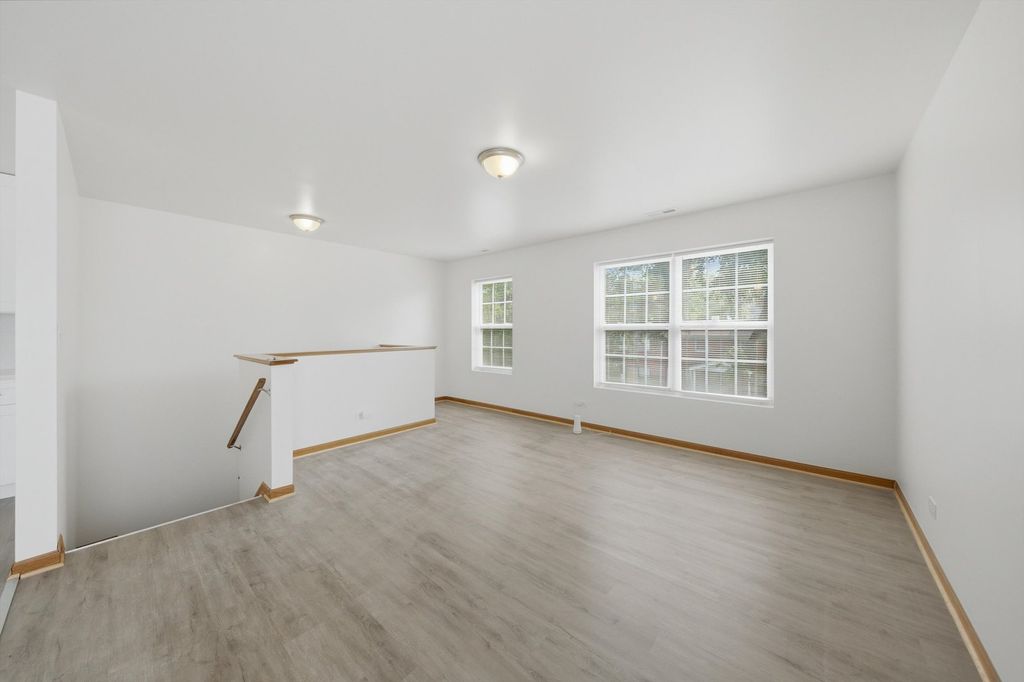 7918 S Greenwood Avenue, Chicago, IL 60619 — photo 5