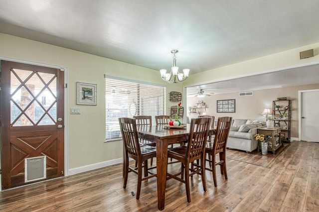 1557 W Warner Avenue, Fresno, CA 93711