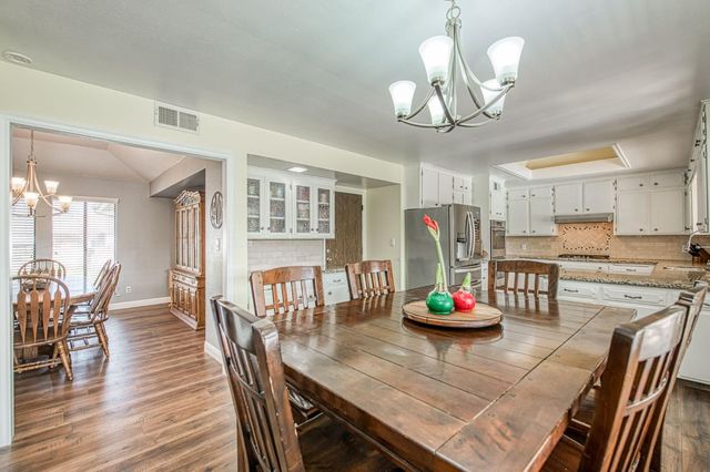 1557 W Warner Avenue, Fresno, CA 93711