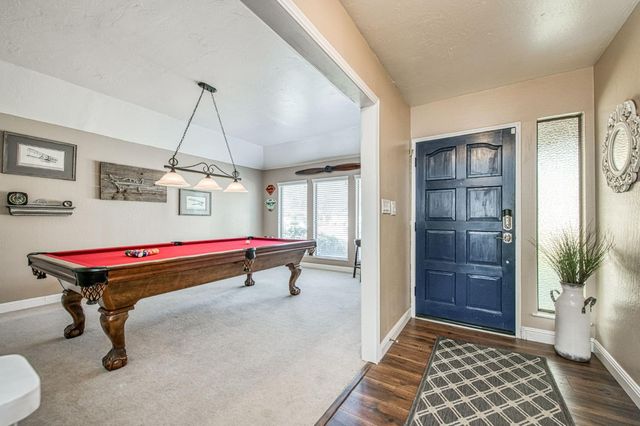 1557 W Warner Avenue, Fresno, CA 93711