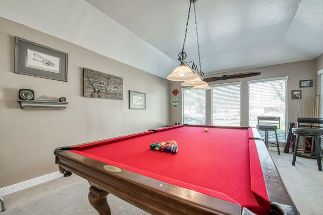 1557 W Warner Avenue, Fresno, CA 93711