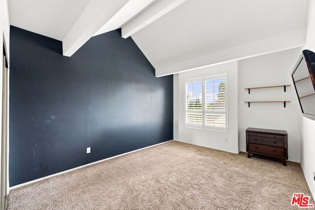 14347 Albers Street 302, Los Angeles, CA 91401