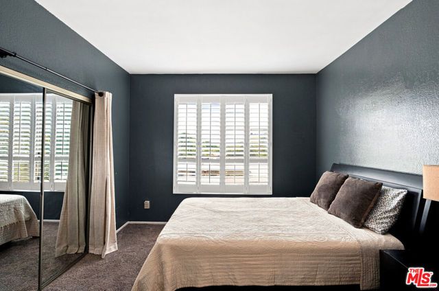 14347 Albers Street 302, Los Angeles, CA 91401