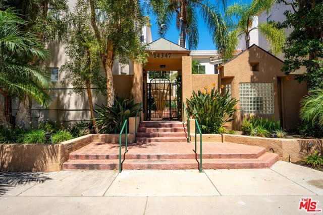14347 Albers Street 302, Los Angeles, CA 91401