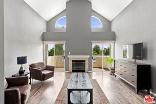 14347 Albers Street 302, Los Angeles, CA 91401
