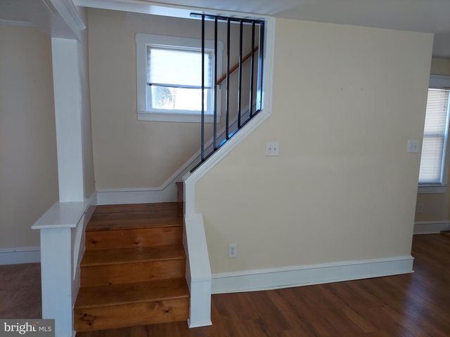 135 LAUREL AVE, Pitman, NJ 08071