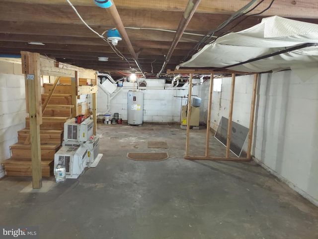 135 LAUREL AVE, Pitman, NJ 08071