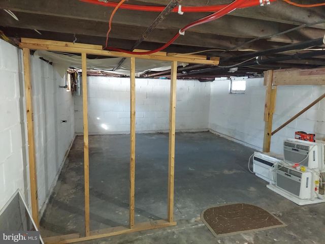 135 LAUREL AVE, Pitman, NJ 08071