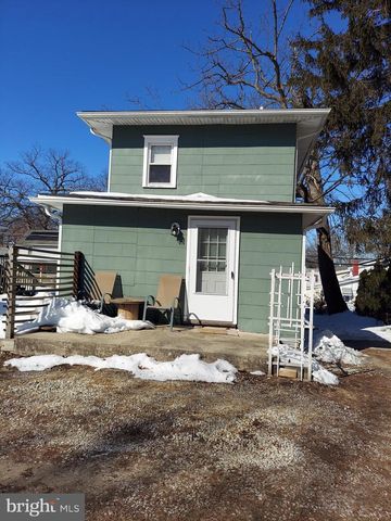 135 LAUREL AVE, Pitman, NJ 08071