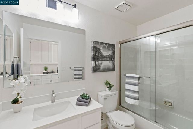 731 Lakemont Pl 7, San Ramon, CA 94582