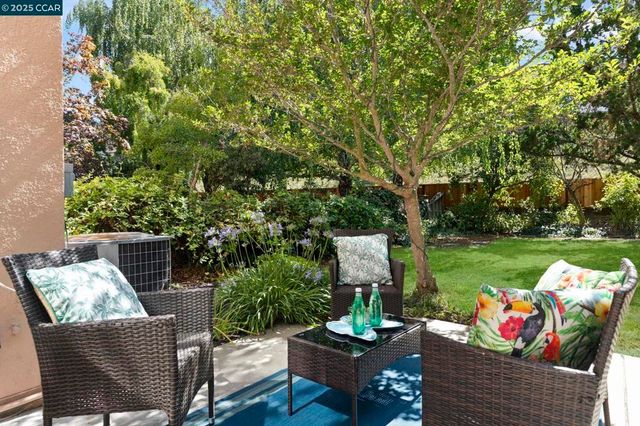 731 Lakemont Pl 7, San Ramon, CA 94582