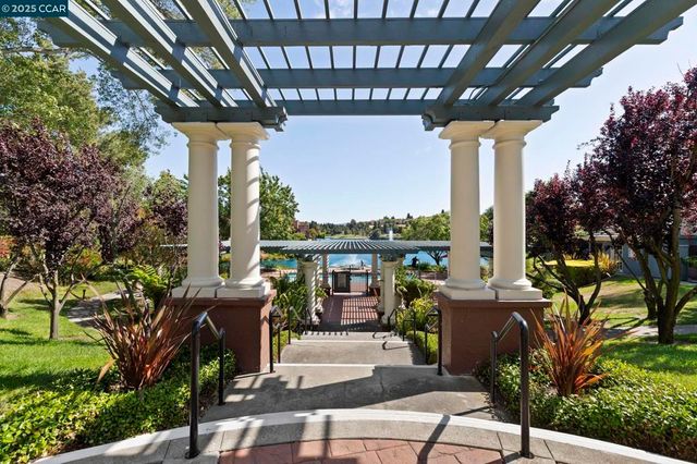 731 Lakemont Pl 7, San Ramon, CA 94582