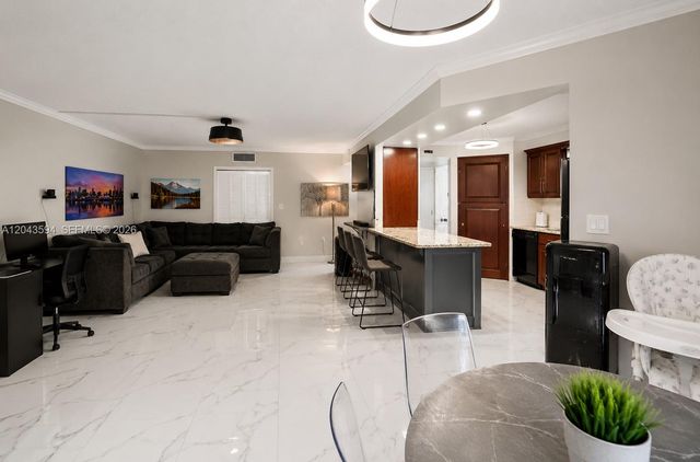 6855 W Broward Blvd 201, Plantation, FL 33317