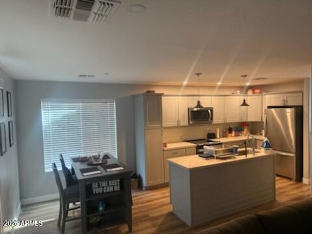 4821 S 5TH Avenue, Phoenix, AZ 85041