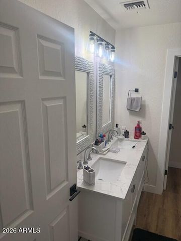 4821 S 5TH Avenue, Phoenix, AZ 85041