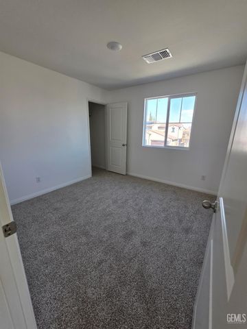 10917 Pasto Way, Bakersfield, CA 93306