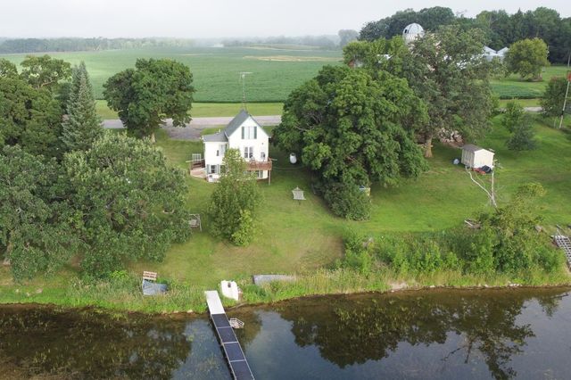 13847 Pearl Lake Lane, Detroit Lakes, MN 56501