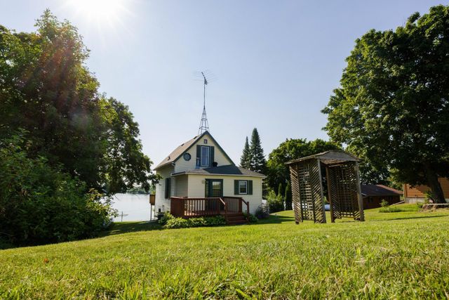 13847 Pearl Lake Lane, Detroit Lakes, MN 56501