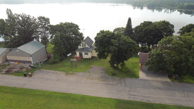 13847 Pearl Lake Lane, Detroit Lakes, MN 56501