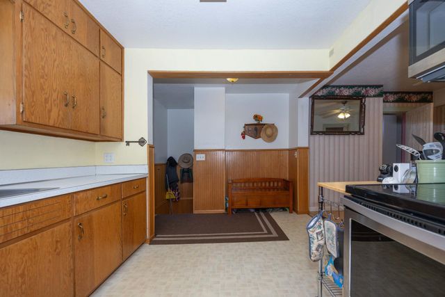 13847 Pearl Lake Lane, Detroit Lakes, MN 56501