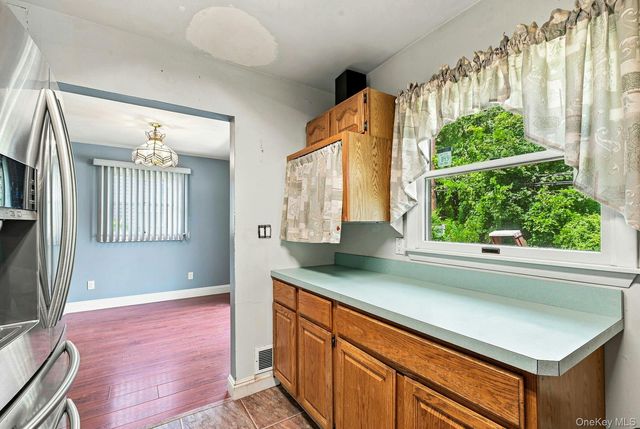 3905 Clove Court, Seaford, NY 11783