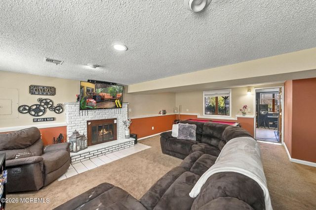 427 Valley Way, Brick, NJ 08723