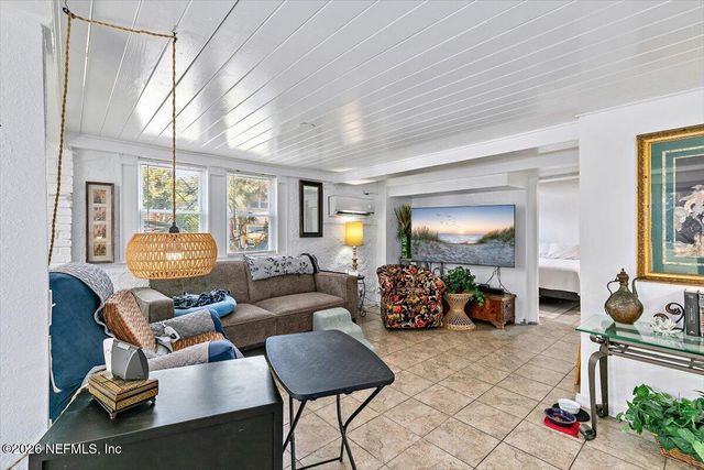 106 BAY Street, Neptune Beach, FL 32266