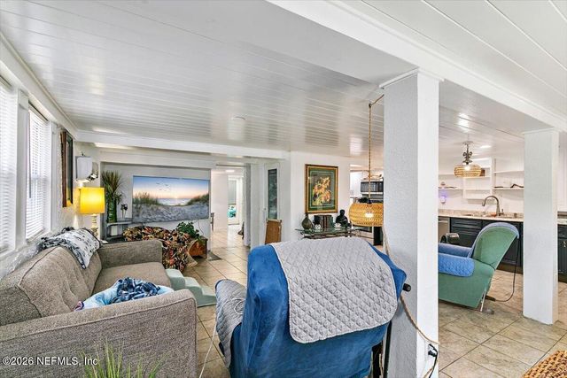 106 BAY Street, Neptune Beach, FL 32266