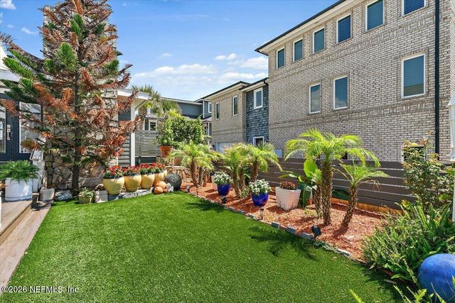 106 BAY Street, Neptune Beach, FL 32266