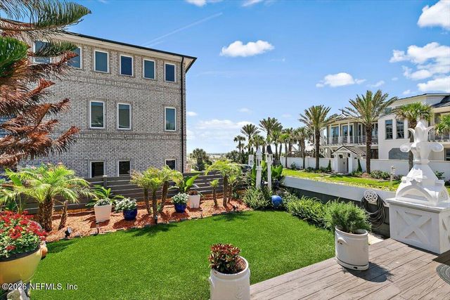 106 BAY Street, Neptune Beach, FL 32266