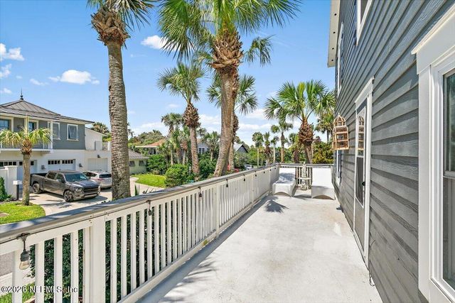 106 BAY Street, Neptune Beach, FL 32266