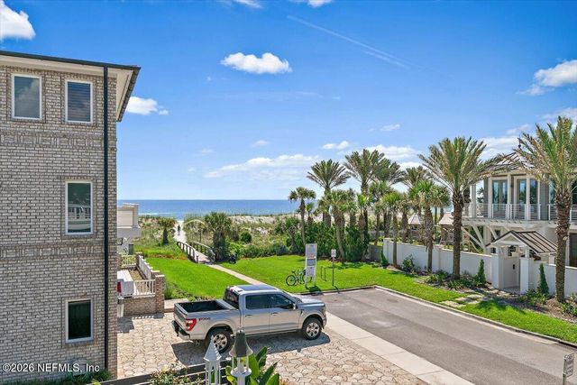 106 BAY Street, Neptune Beach, FL 32266