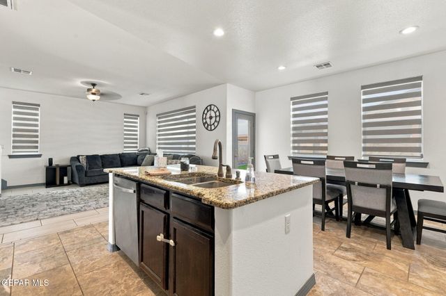14801 Sunny Land Avenue, El Paso, TX 79938