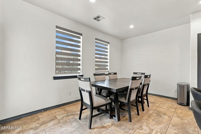 14801 Sunny Land Avenue, El Paso, TX 79938