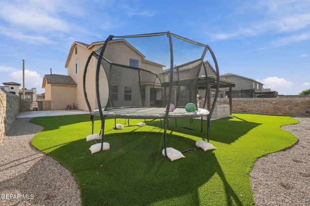 14801 Sunny Land Avenue, El Paso, TX 79938