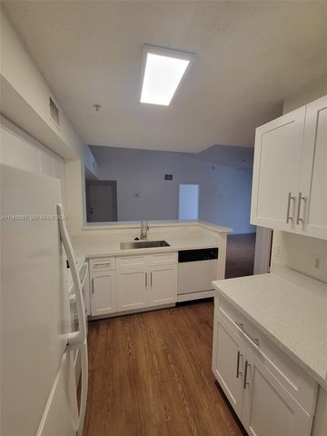 2051 Renaissance Blvd 304, Miramar, FL 33025