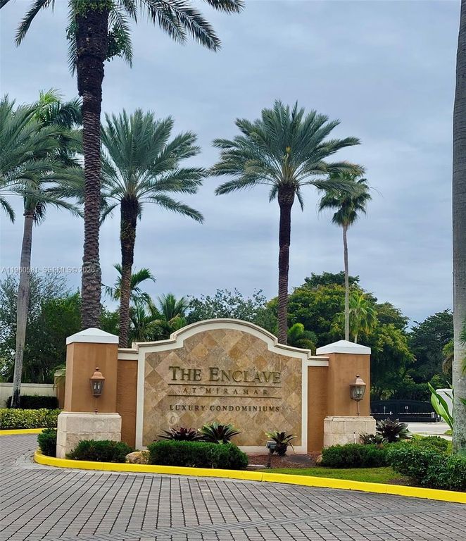 2051 Renaissance Blvd 304, Miramar, FL 33025