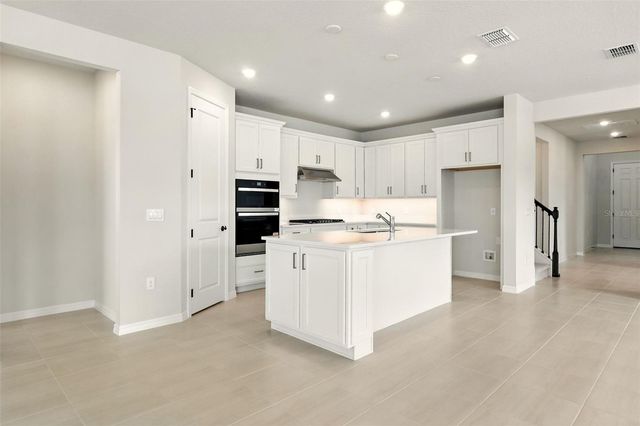 276 SUMMER PINE STREET, Winter Garden, FL 34787