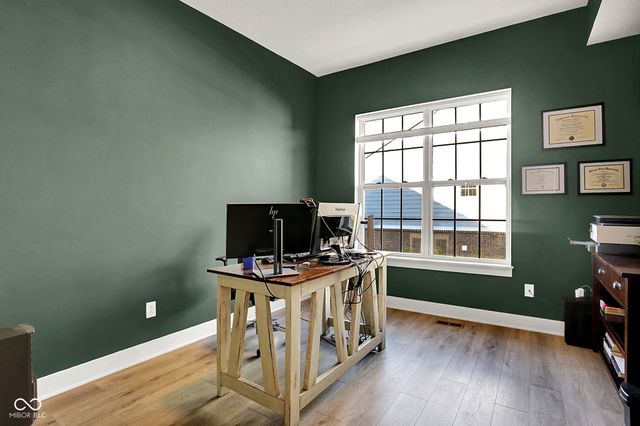 1939 Granville Drive, Westfield, IN 46074