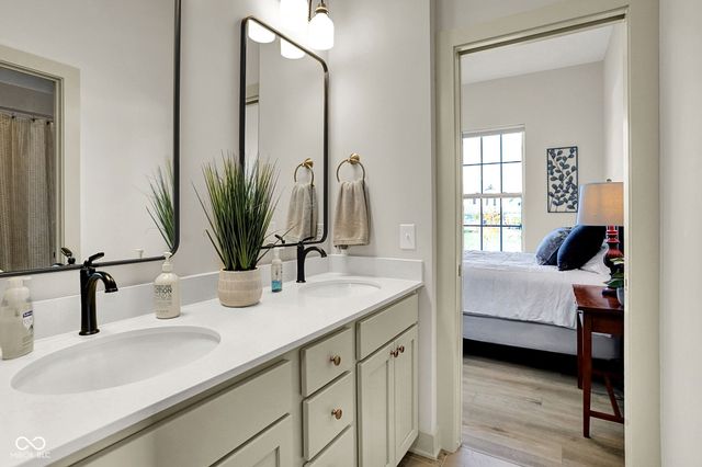 1939 Granville Drive, Westfield, IN 46074