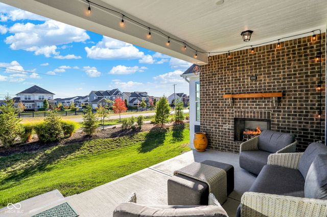 1939 Granville Drive, Westfield, IN 46074