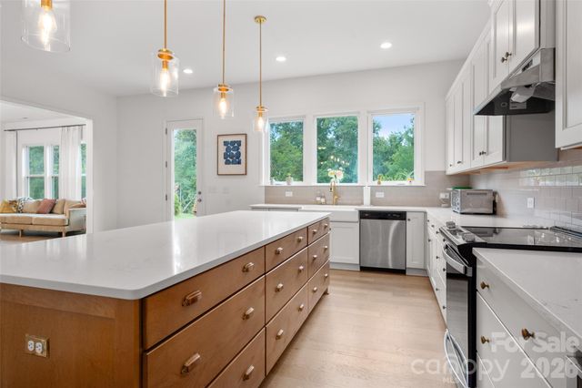 1042 Scotch Meadows Loop, Monroe, NC 28110
