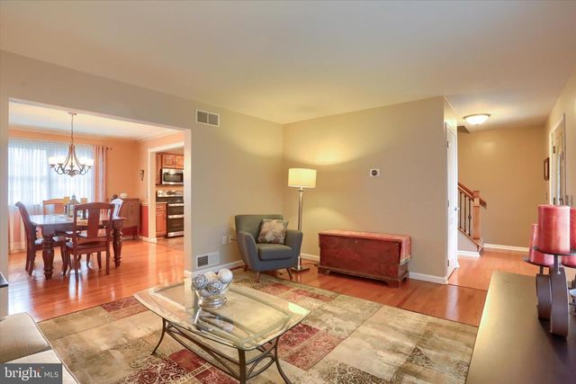 4709 LAUREL RIDGE DR, Harrisburg, PA 17110