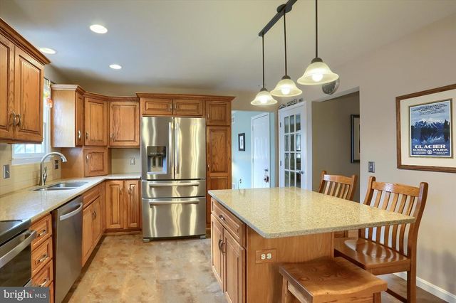 4709 LAUREL RIDGE DR, Harrisburg, PA 17110