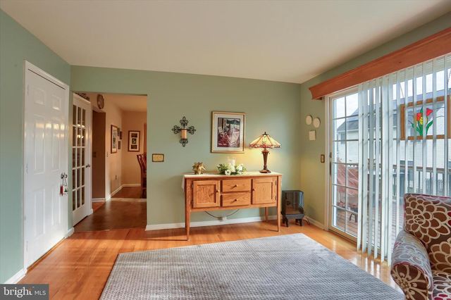 4709 LAUREL RIDGE DR, Harrisburg, PA 17110