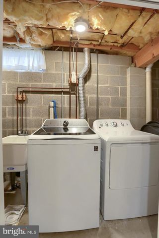 4709 LAUREL RIDGE DR, Harrisburg, PA 17110